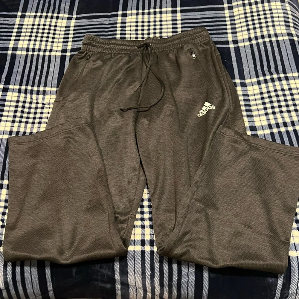 Adidas Climawarm Sweatpants Size L Black